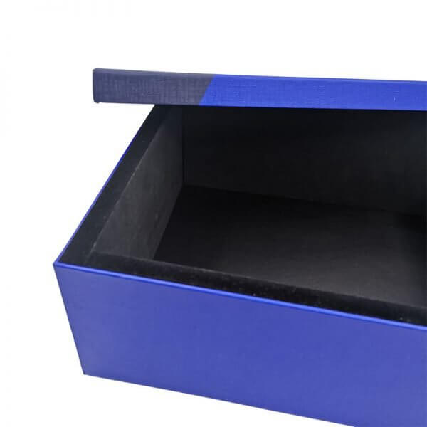 Limited edition high quality cardboard shoe  gift box packaging with foam inside - Image 3